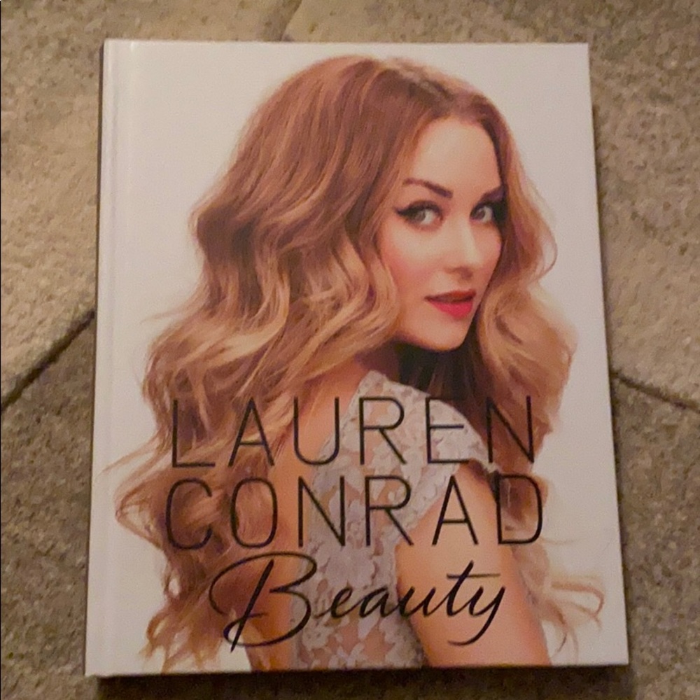 Lauren Conrad beauty book